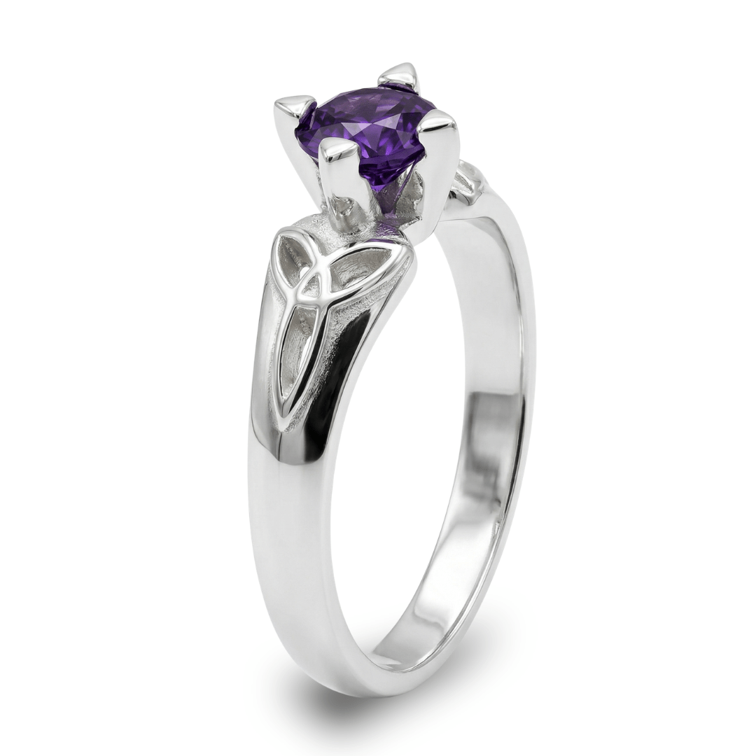 ALANA - Anel Solitário em Prata 925 com Zircônia Roxa