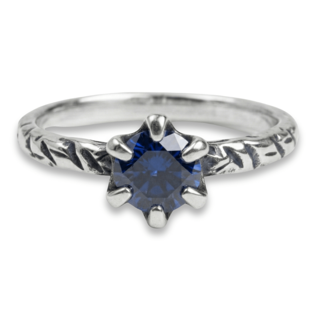 HELGA — Anel Solitário em Prata 925 com Zircônia Azul Marinho 