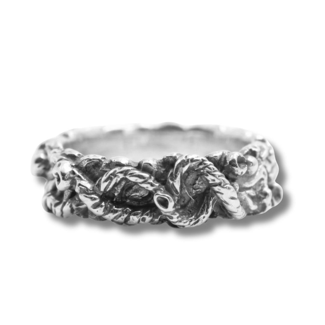 Wood – Anel Modelo Largo Esculpido em Prata 925