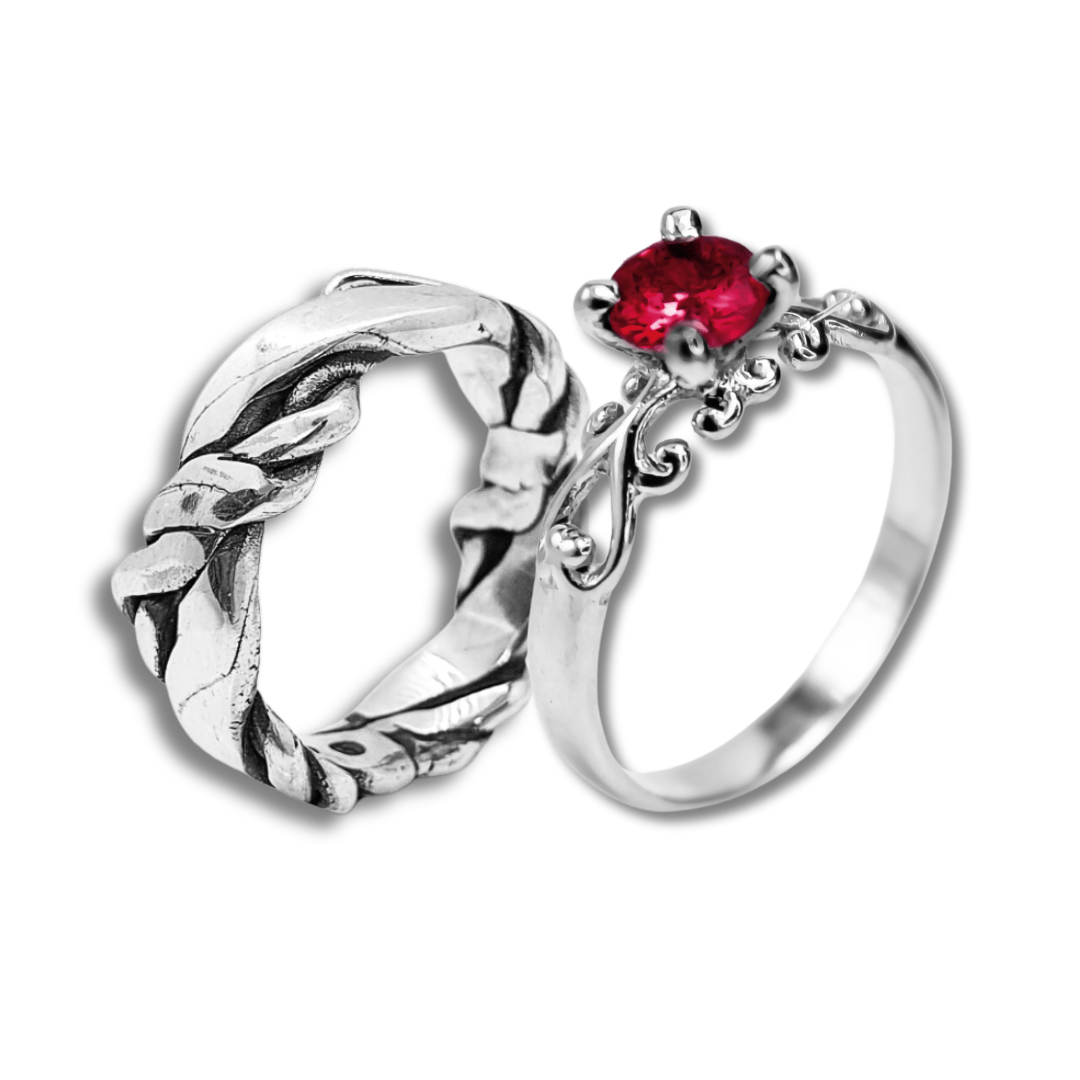 FRIGG – Par de Alianças em Prata 925 com Zircônia Vermelha (Solitário + Anel Nordic Rope Largo)