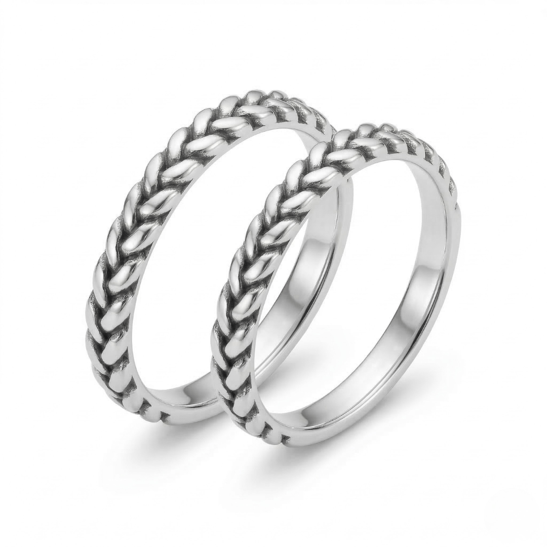 Par de Alianças Trançadas Artesanais em Prata 925 com Oxidação – Modelo Lume