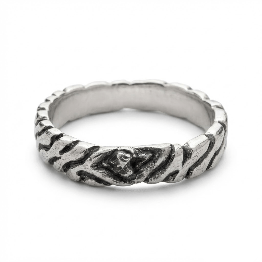 WOOD – ANEL MODELO FINO ESCULPIDO EM PRATA 925