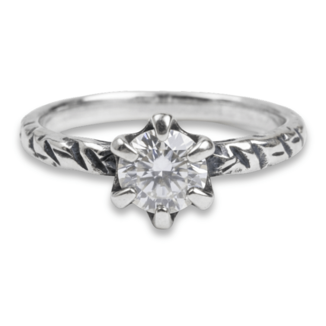 HELGA — Anel Solitário em Prata 925 com Zircônia Branca