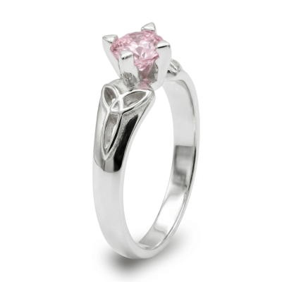 Alana - Anel Solitário com Nó Celta em Prata 925 e Zircônia Rosa Alana - Anel Solitário com Nó Celta em Prata 925 e Zircônia Rosa
