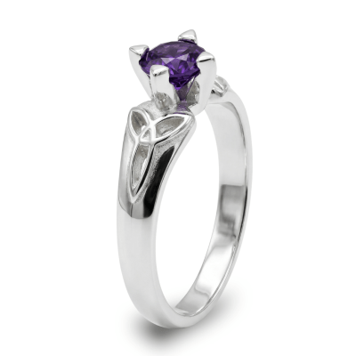 ALANA - Anel Solitário em Prata 925 com Zircônia roxa