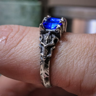 ANEL DRAGON STONE ZIRCÔNIA AZUL MARINHO PRATA 950