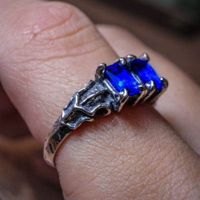 ANEL DRAGON STONE ZIRCÔNIA AZUL MARINHO PRATA 950