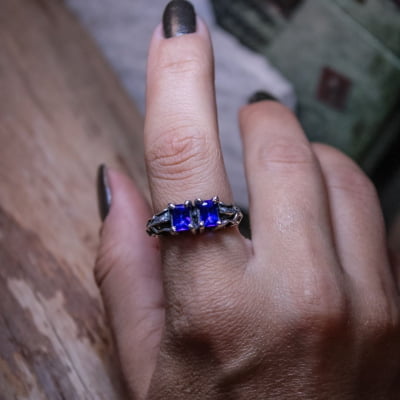 ANEL DRAGON STONE ZIRCÔNIA AZUL MARINHO PRATA 950