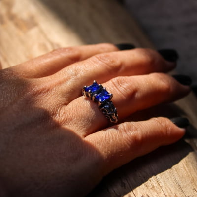 ANEL DRAGON STONE ZIRCÔNIA AZUL MARINHO PRATA 950