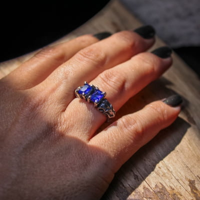 ANEL DRAGON STONE ZIRCÔNIA AZUL MARINHO PRATA 950