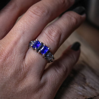ANEL DRAGON STONE ZIRCÔNIA AZUL MARINHO PRATA 950
