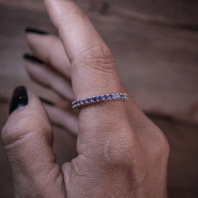 ANEL ETERNITY ZIRCÔNIA ROXA PRATA 925
