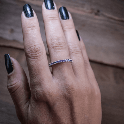 ANEL ETERNITY ZIRCÔNIA ROXA PRATA 925