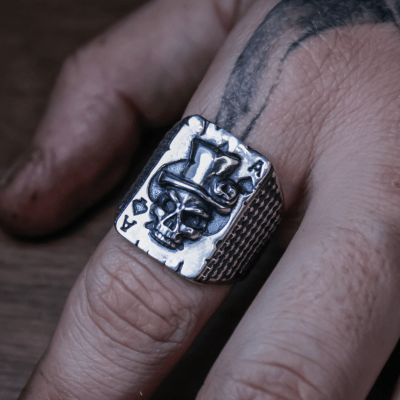 ANEL SINETE SKULL ACE PRATA 925