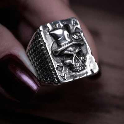 ANEL SINETE SKULL ACE PRATA 925