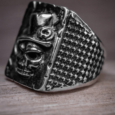 ANEL SINETE SKULL ACE PRATA 925