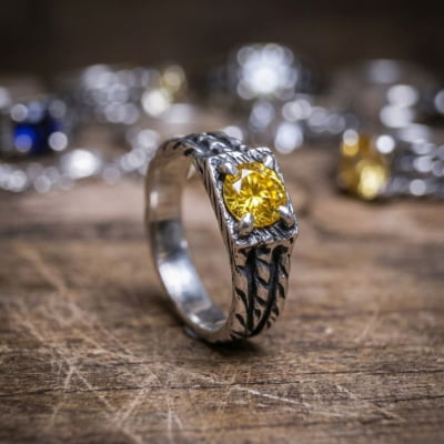 BONNY — Anel em Prata 925 com Zircônia Amarela