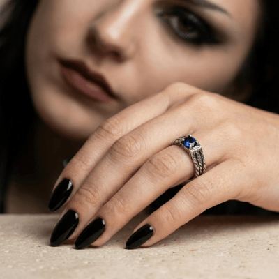 BONNY – Anel em Prata 925 com Zircônia Azul Marinho