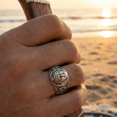 Buda – Anel Artesanal em Prata 925 com Detalhes Oxidados