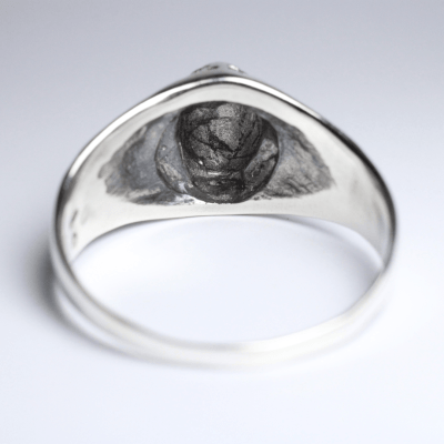 Buda – Anel Artesanal em Prata 925 com Detalhes Oxidados