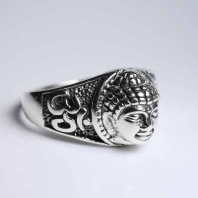 Buda – Anel Artesanal em Prata 925 com Detalhes Oxidados