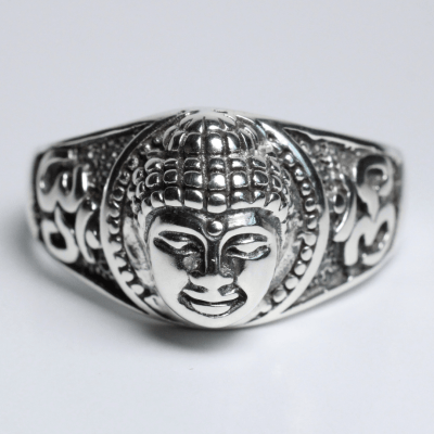 Buda – Anel Artesanal em Prata 925 com Detalhes Oxidados