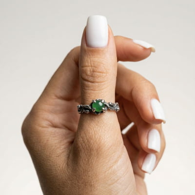EDIÇÃO LIMITADA – ANEL WOOD MOON EM PRATA 925 COM PEDRA NATURAL JADE VERDE EDIÇÃO LIMITADA – ANEL WOOD MOON EM PRATA 925 COM PEDRA NATURAL JADE VERDE