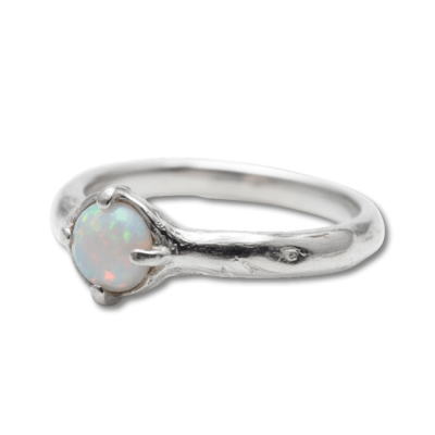 EDIÇÃO LIMITADA — Solitário Aurora em Prata 925 com Opala