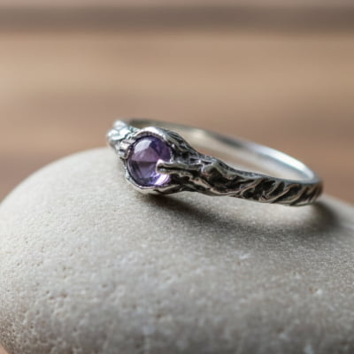 EDIÇÃO LIMITADA – SOLITÁRIO MAGMA EM PRATA 925 COM AMETISTA NATURAL