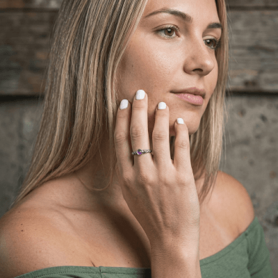 EDIÇÃO LIMITADA – SOLITÁRIO MAGMA EM PRATA 925 COM PEDRA NATURAL AMETISTA