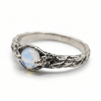 EDIÇÃO LIMITADA – SOLITÁRIO MAGMA EM PRATA 925 COM PEDRA OPALINA