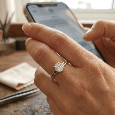 Essência - Anel Solitário Artesanal em Prata 925