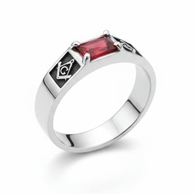 Maçonaria – Anel Sinete Retangular Esquadro e Compasso com Zircônia Vermelha em Prata 925
