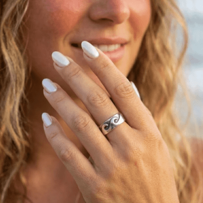 ONDAS — Anel de Ondas Modelo Largo em Prata 925