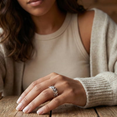 RAMOS DE OLIVEIRA – ANEL EM PRATA 925