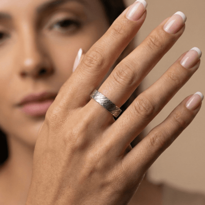 TEMPESTADE - ANEL TEXTURIZADO MODELO FINO DE PRATA 925