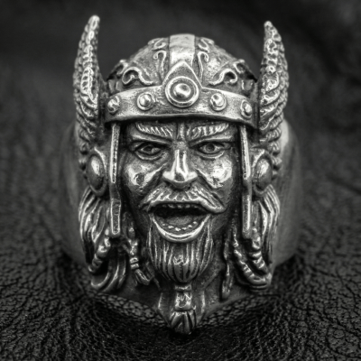 THOR – ANEL EM PRATA 925 OXIDADA FEITO À MÃO