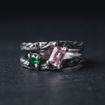 Anel Artesanal Forest de Prata 925 com Zircônias anel de prata, prata 925, anel forest, zircônia rosa, zircônia verde.