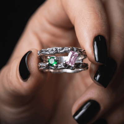 Anel Forest em Prata 925 com Zircônia Rosa e Verde