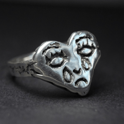 Coração Chorando – Conjunto Anel e Pingente Retrô em Prata 925 com Oxidação