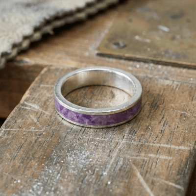 MOSAICO – ANEL DE PRATA 925 COM MOSAICO DE PEDRA NATURAL AMETISTA