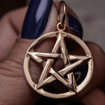 PENTAGRAMA - PINGENTE EM OURO 14K