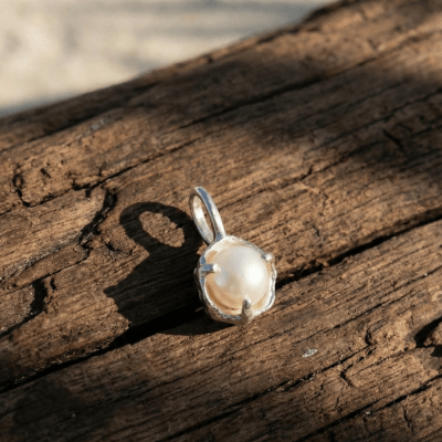 Pingente em Prata 925 com Pérola Natural de Água Doce – Edição Limitada
