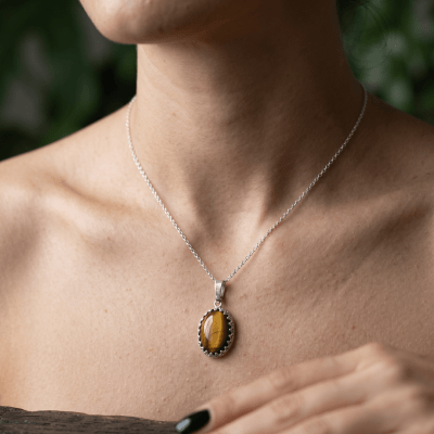 Pingente Oval Pedra Natural Olho de Tigre Prata 925