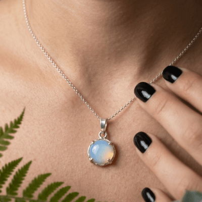 Pingente Redondo Pedra Opalina em Prata 925 Legítima