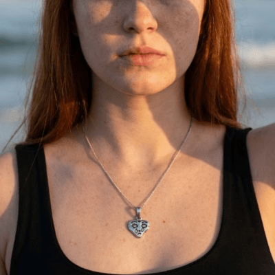 Coração Chorando – Pingente Retrô em Prata 925 com Oxidação