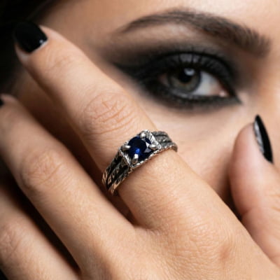 BONNY — Par de Alianças em Prata 925 com Zircônia Azul Marinho