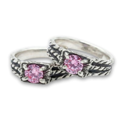 BONNY – PAR DE ALIANÇAS EM PRATA 925 COM ZIRCÔNIA ROSA