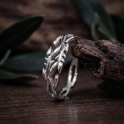 Conjunto Anel e Solitário Oliveira em Prata 925 com Zircônia Azul Claro