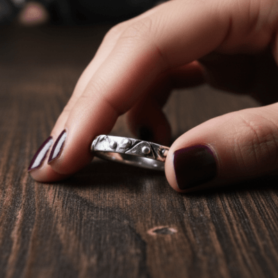 FRAGMENTOS – Par de Alianças em Prata 925